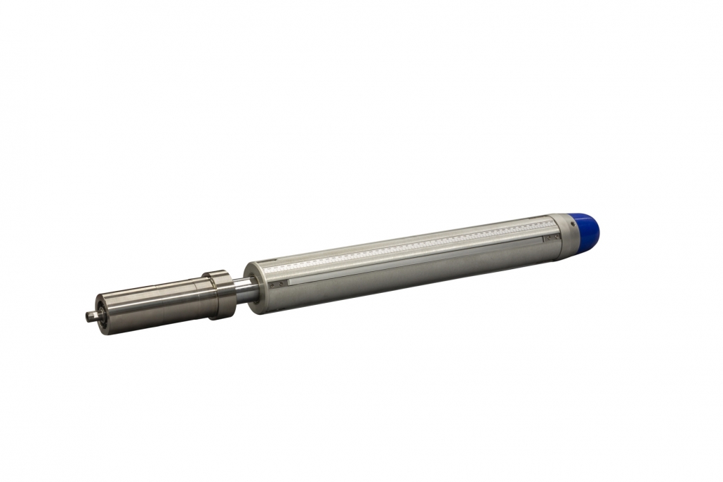 640 PLA Pneumatic expanding shaft with ledges and sideways movement